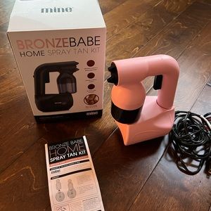 BronzeBabe home spray tan machine